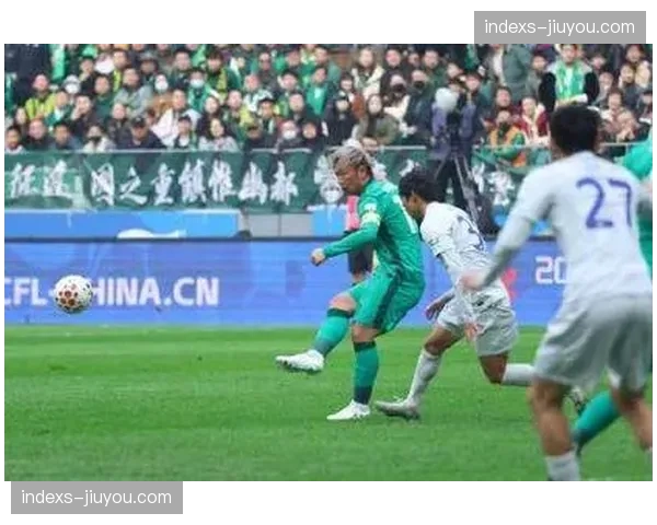 京沪大战工体上演平局 国安申花各取一分仍处负分区间